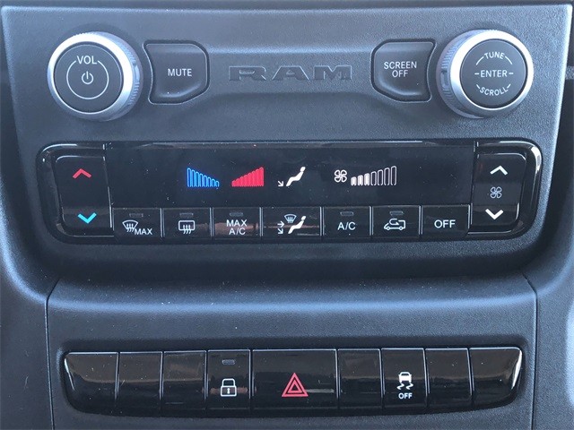 Ram ProMaster Cargo Van Vehicle Full-screen Gallery Image 21