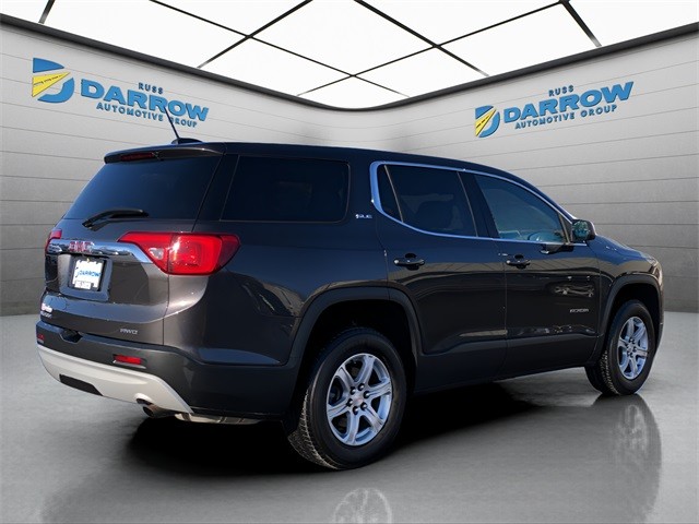 GMC Acadia Vehicle Full-screen Gallery Image 5