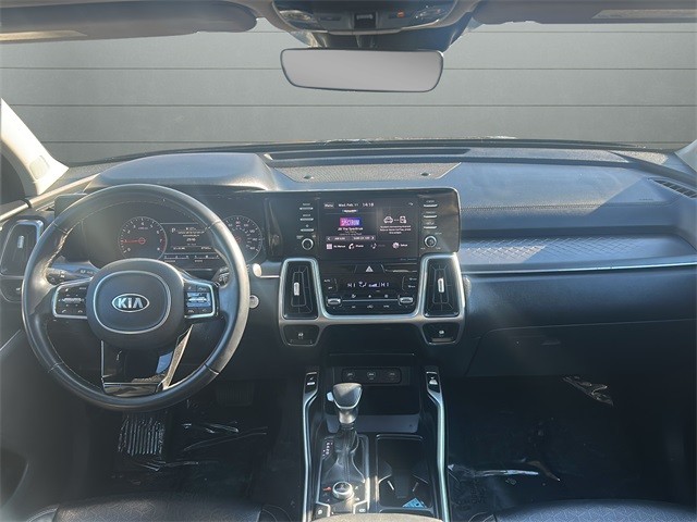 Kia Sorento Vehicle Full-screen Gallery Image 16