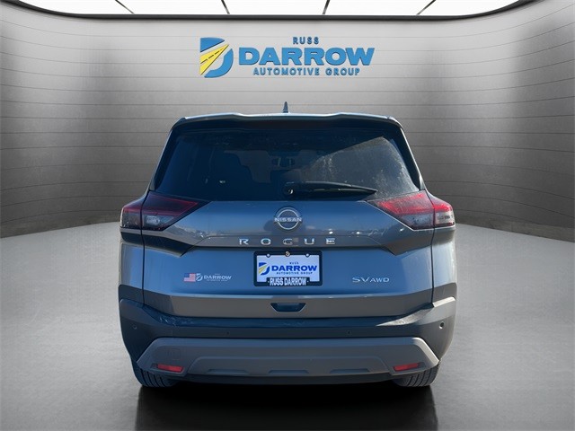 Nissan Rogue Vehicle Full-screen Gallery Image 4