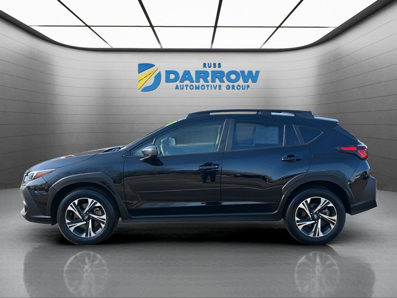 Subaru Crosstrek Vehicle Full-screen Gallery Image 2