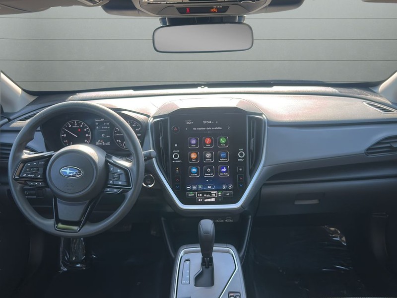 Subaru Crosstrek Vehicle Full-screen Gallery Image 15
