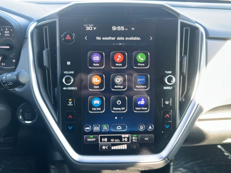 Subaru Crosstrek Vehicle Full-screen Gallery Image 19