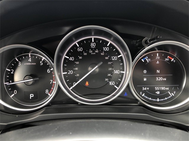 Mazda CX-5 Vehicle Full-screen Gallery Image 13