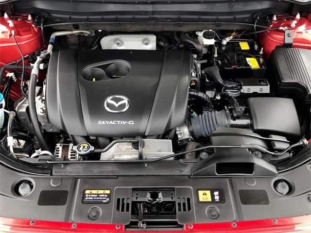 Mazda CX-5 Vehicle Full-screen Gallery Image 18