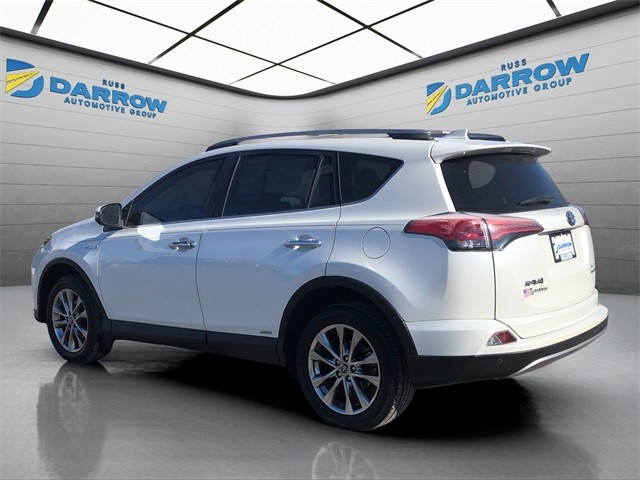 Toyota RAV4 Hybrid Vehicle Full-screen Gallery Image 3