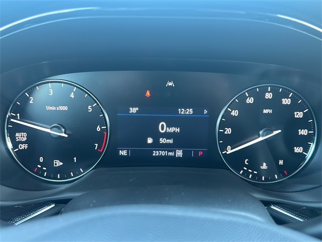 Buick Envision Vehicle Full-screen Gallery Image 18