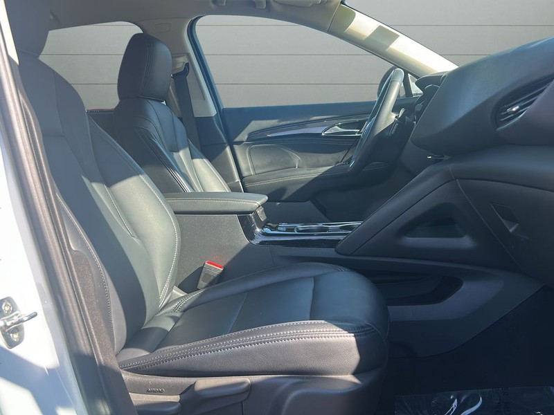 Buick Envision Vehicle Full-screen Gallery Image 14