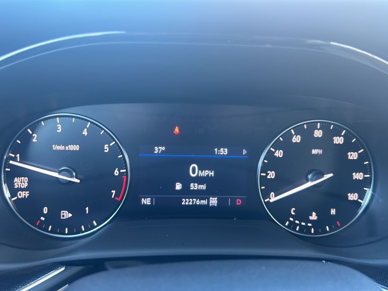 Buick Envision Vehicle Full-screen Gallery Image 18