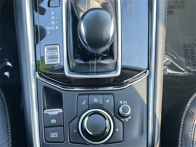 Mazda CX-5 Vehicle Full-screen Gallery Image 21