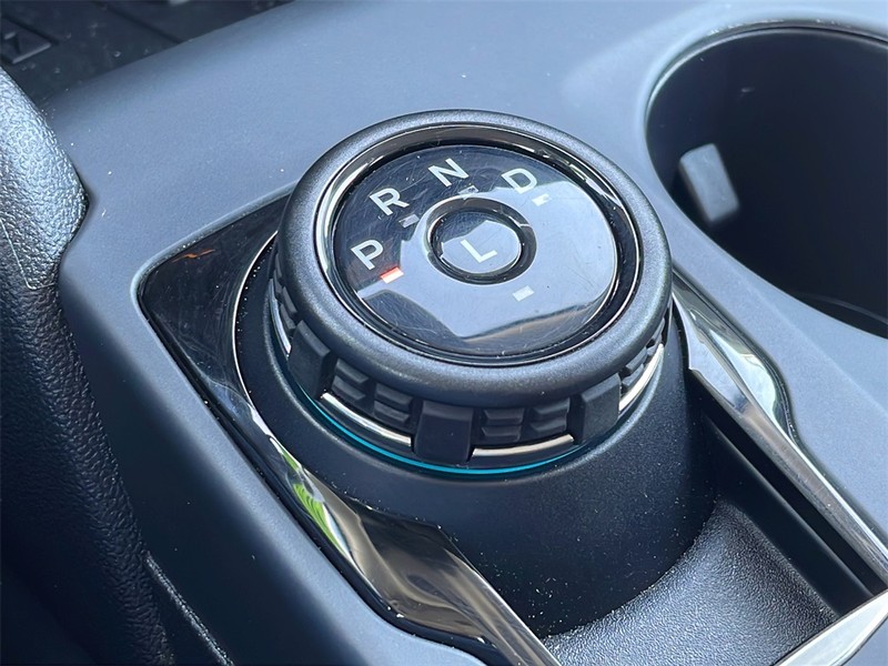 Ford Bronco Sport Vehicle Full-screen Gallery Image 23