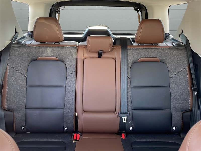 Ford Bronco Sport Vehicle Full-screen Gallery Image 26