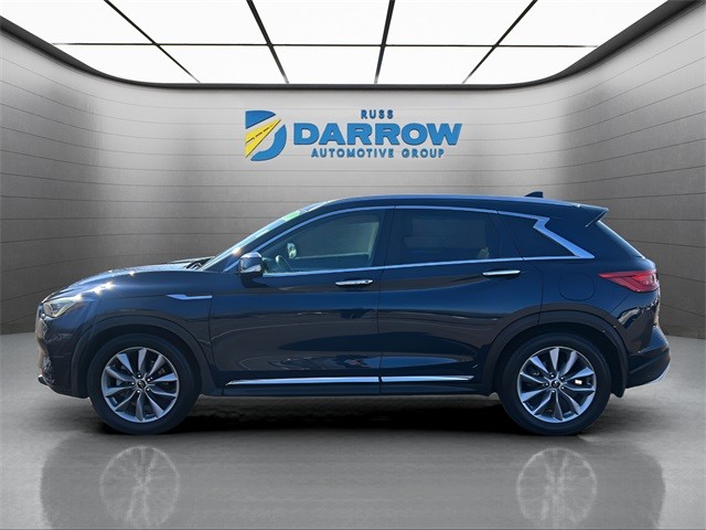 INFINITI QX50 Vehicle Full-screen Gallery Image 2