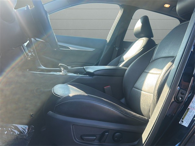 INFINITI QX50 Vehicle Full-screen Gallery Image 10