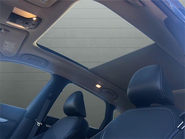 INFINITI QX50 Vehicle Full-screen Gallery Image 22