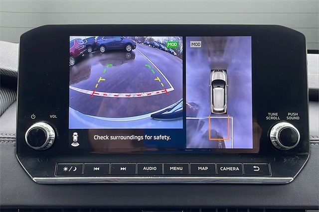 Mitsubishi Outlander Vehicle Full-screen Gallery Image 13