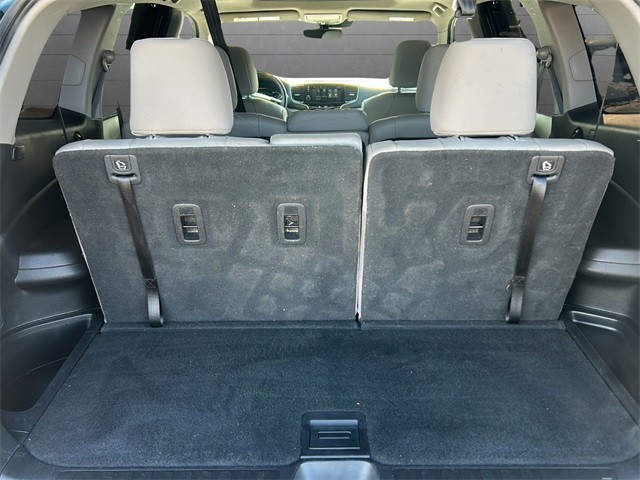 Honda Pilot Vehicle Full-screen Gallery Image 12