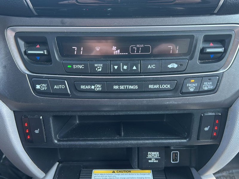 Honda Pilot Vehicle Full-screen Gallery Image 20