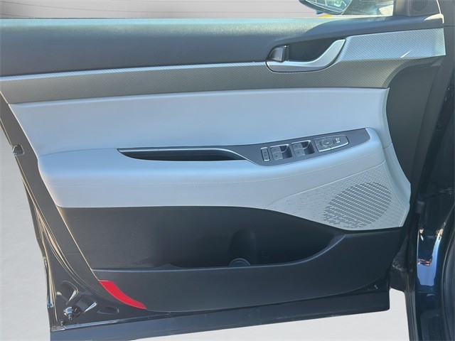 Hyundai Palisade Vehicle Full-screen Gallery Image 9