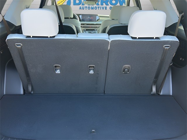 Hyundai Palisade Vehicle Full-screen Gallery Image 12