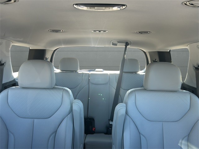 Hyundai Palisade Vehicle Full-screen Gallery Image 22