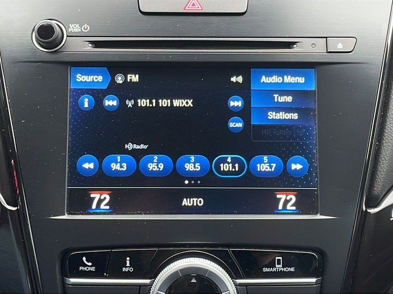 Acura ILX Vehicle Full-screen Gallery Image 22