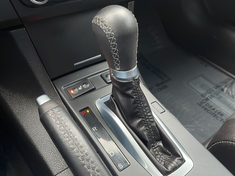 Acura ILX Vehicle Full-screen Gallery Image 24