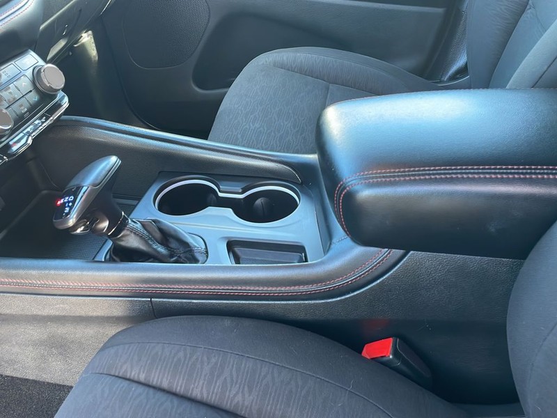 Dodge Durango Vehicle Full-screen Gallery Image 19