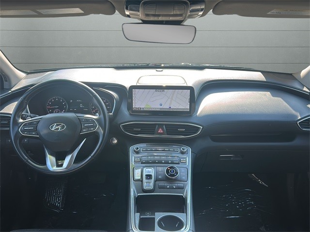 Hyundai Santa Fe Vehicle Full-screen Gallery Image 15