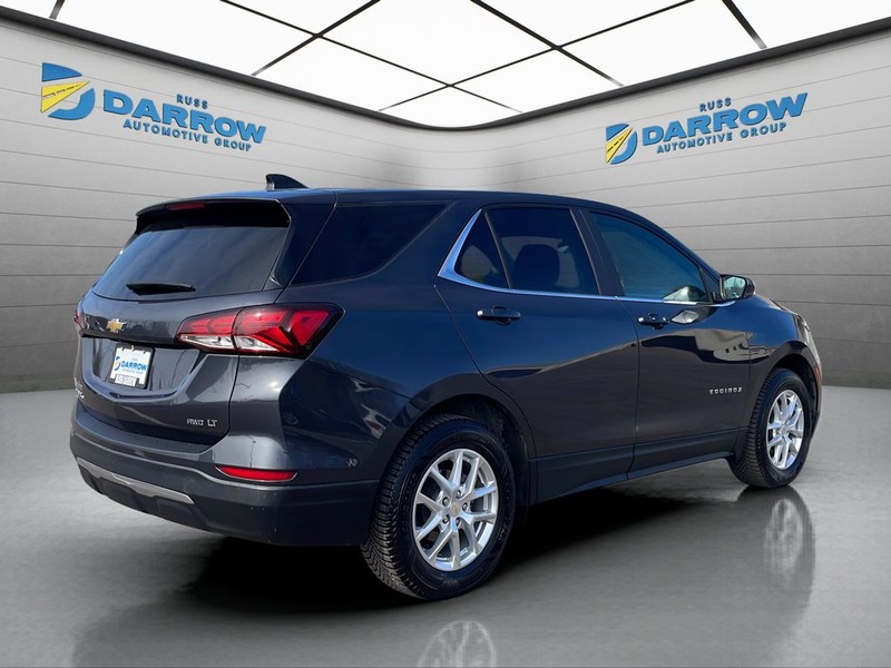 Chevrolet Equinox Vehicle Full-screen Gallery Image 5