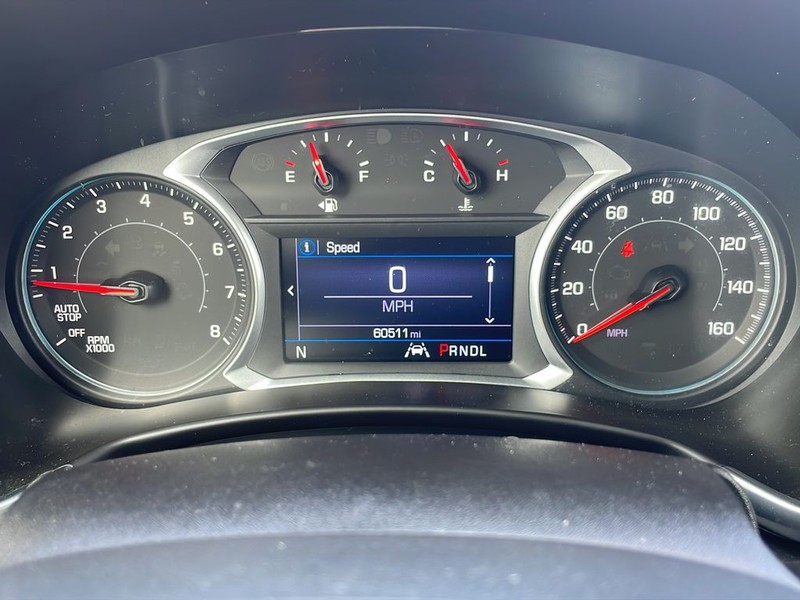 Chevrolet Equinox Vehicle Full-screen Gallery Image 13