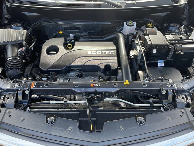 Chevrolet Equinox Vehicle Full-screen Gallery Image 28