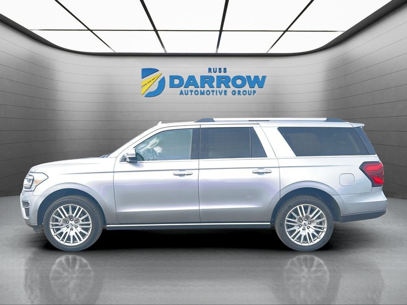 Ford Expedition Max Vehicle Full-screen Gallery Image 2