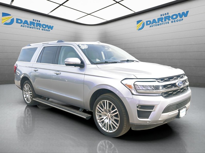 Ford Expedition Max Vehicle Full-screen Gallery Image 7