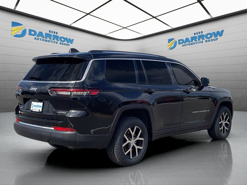 Jeep Grand Cherokee L Vehicle Full-screen Gallery Image 5