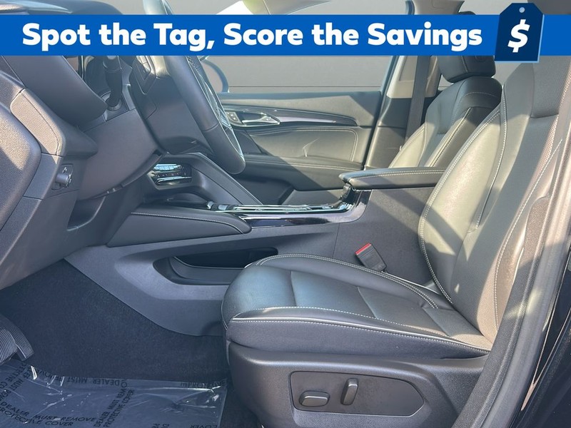 Buick Envision Vehicle Full-screen Gallery Image 10