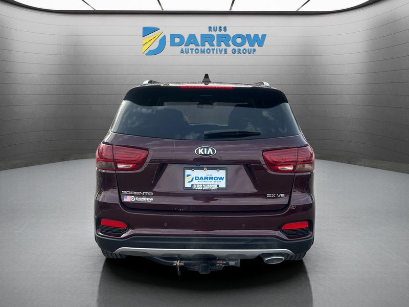Kia Sorento Vehicle Full-screen Gallery Image 4