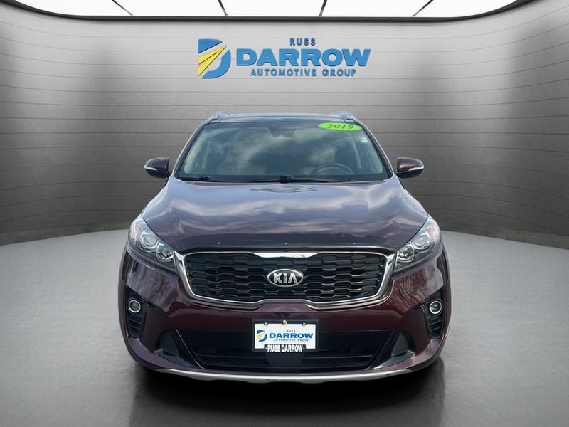 Kia Sorento Vehicle Full-screen Gallery Image 8