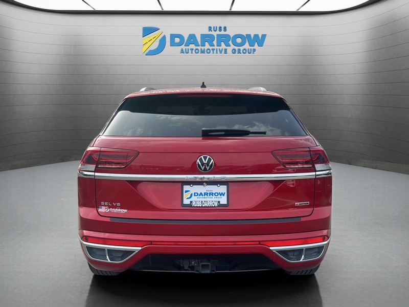 Volkswagen Atlas Cross Sport Vehicle Full-screen Gallery Image 4