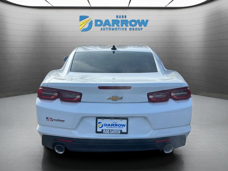 Chevrolet Camaro Vehicle Full-screen Gallery Image 04