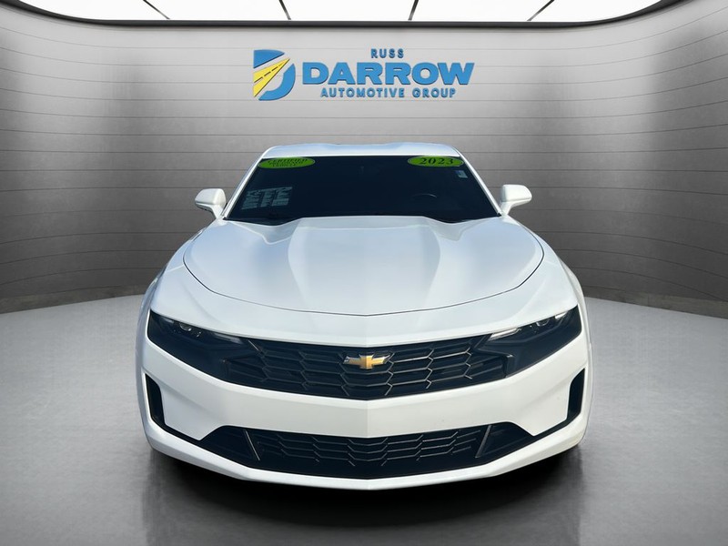Chevrolet Camaro Vehicle Full-screen Gallery Image 08