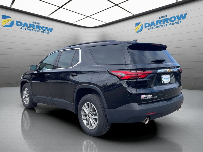 Chevrolet Traverse Vehicle Full-screen Gallery Image 3