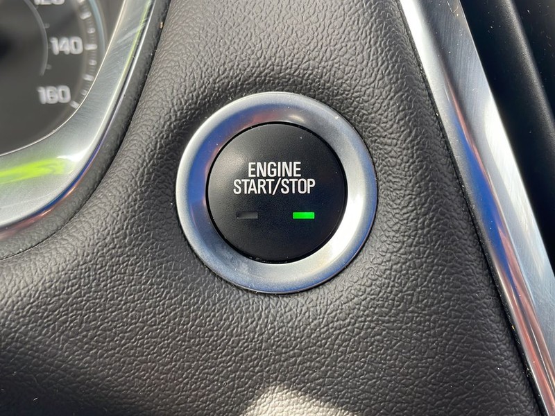 Chevrolet Traverse Vehicle Full-screen Gallery Image 25