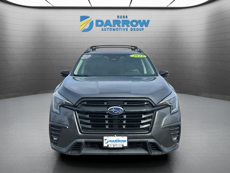 Subaru Ascent Vehicle Full-screen Gallery Image 8
