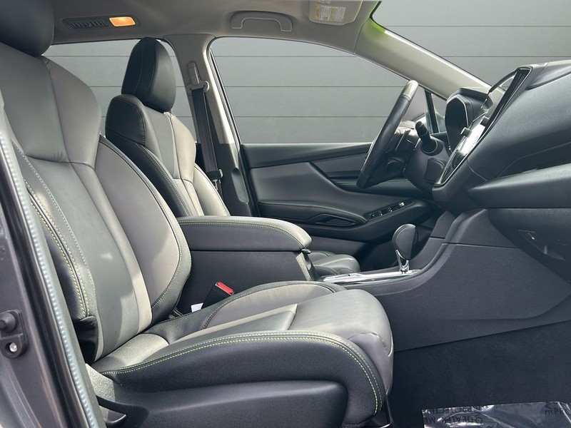 Subaru Ascent Vehicle Full-screen Gallery Image 14
