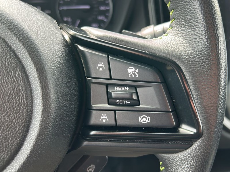 Subaru Ascent Vehicle Full-screen Gallery Image 18