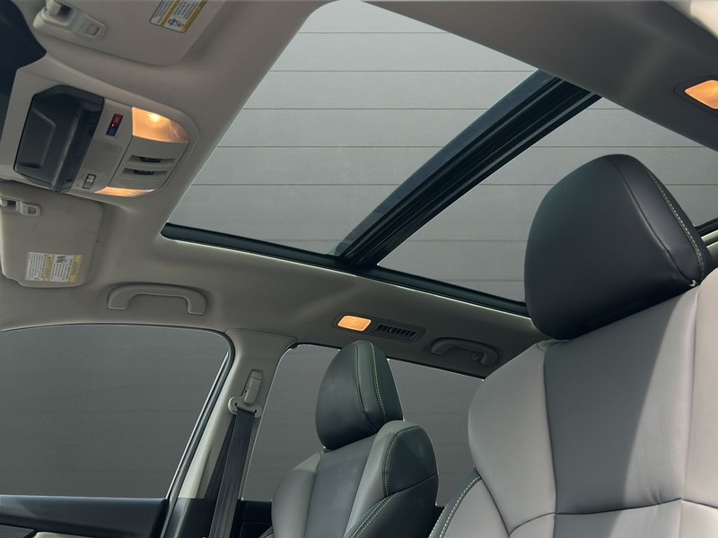 Subaru Ascent Vehicle Full-screen Gallery Image 22