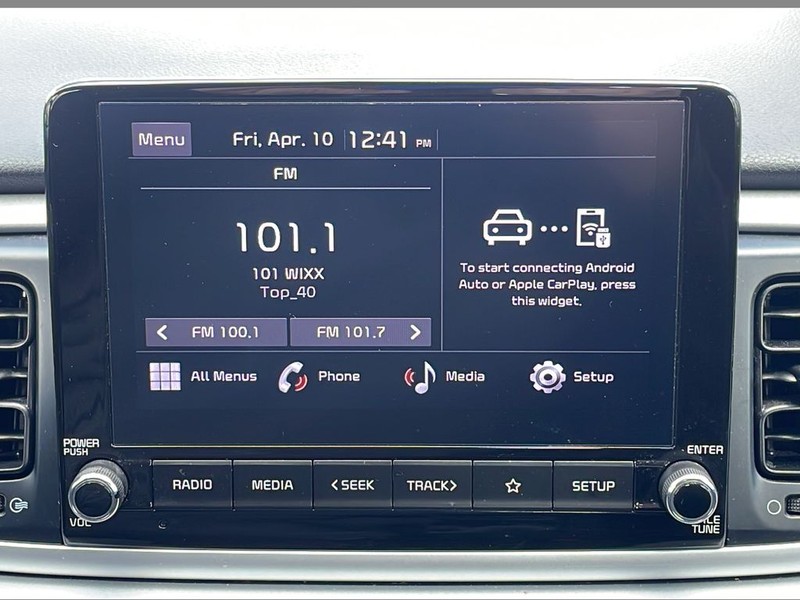 Kia Rio Vehicle Full-screen Gallery Image 20