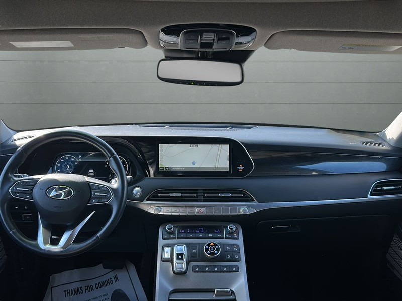 Hyundai Palisade Vehicle Full-screen Gallery Image 16