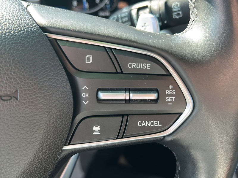 Hyundai Palisade Vehicle Full-screen Gallery Image 18